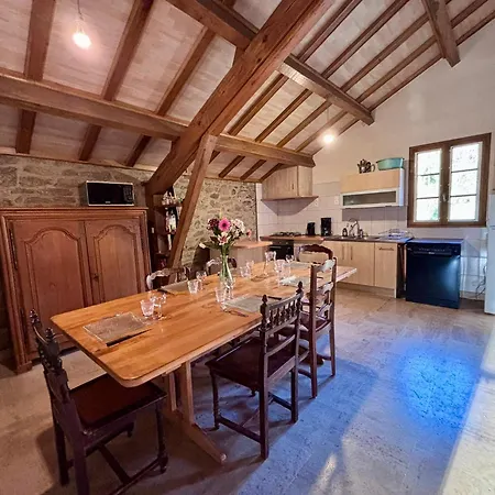 Maison Au Coeur De La Foret Dans Le Sidobre - Gr36 *